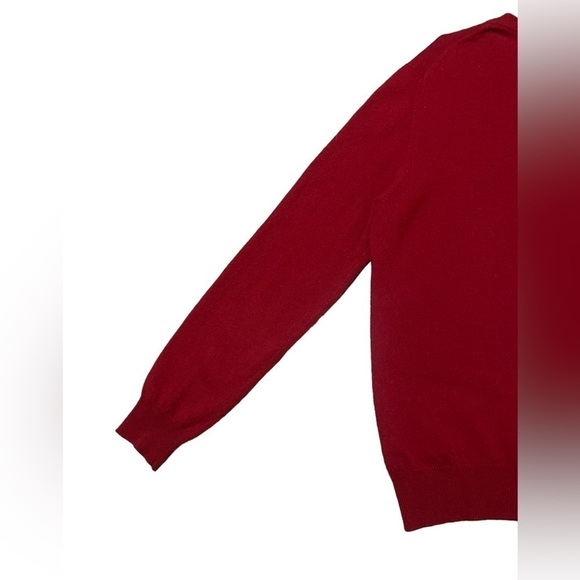 Apt. 9 red 100% cashmere v-neck sweater Christmas Holiday - Picture 3 of 9
